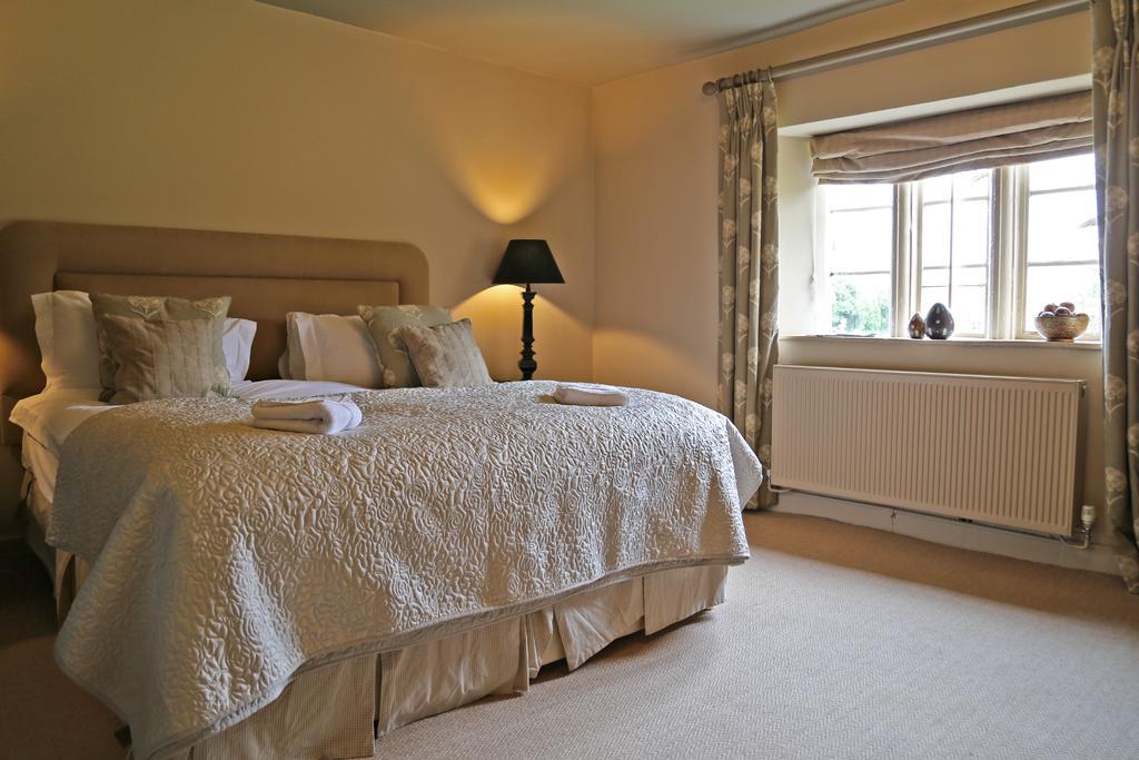 The Seagrave Arms Hotel Weston Subedge Bilik gambar